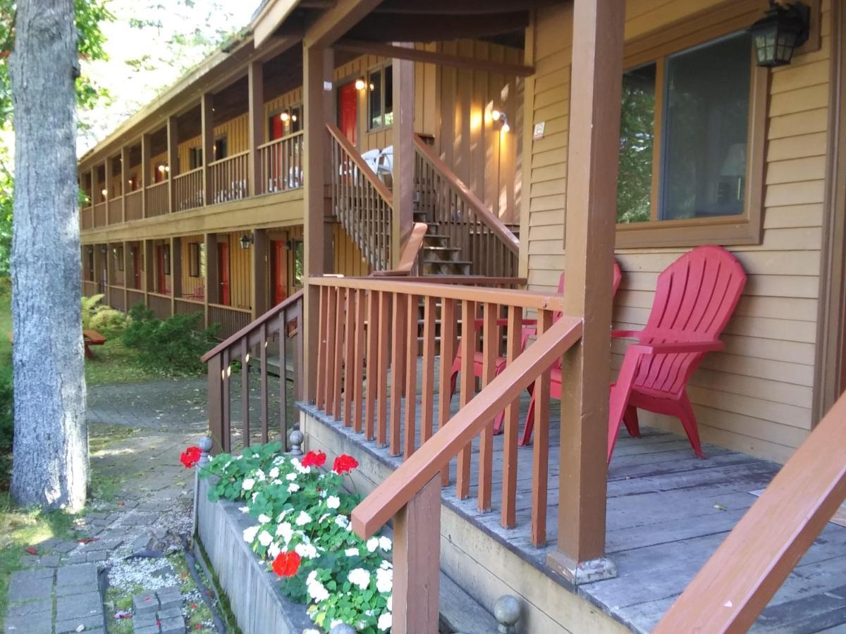 Wiscasset Woods Lodge Exterior foto